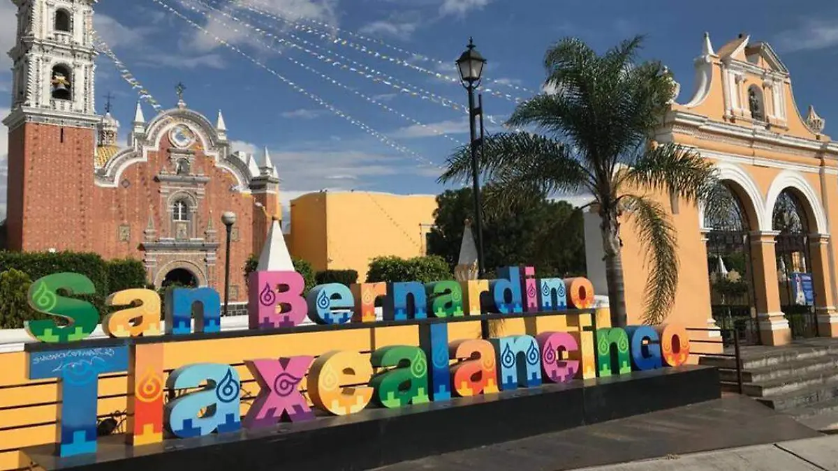 San Bernardino Tlaxcalancingo es un pueblo ubicado al sur de Puebla, el cual hasta la fecha conserva sus raíces indígenas